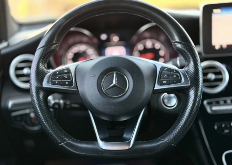 Mercedes-Benz GLC 220 2.2d AMGLine 9G 4Matik, снимка 13 - Автомобили и джипове - 54542349