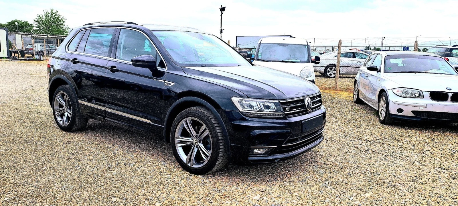 VW Tiguan 2.0 TDI R-LINE 4x4 - изображение 3