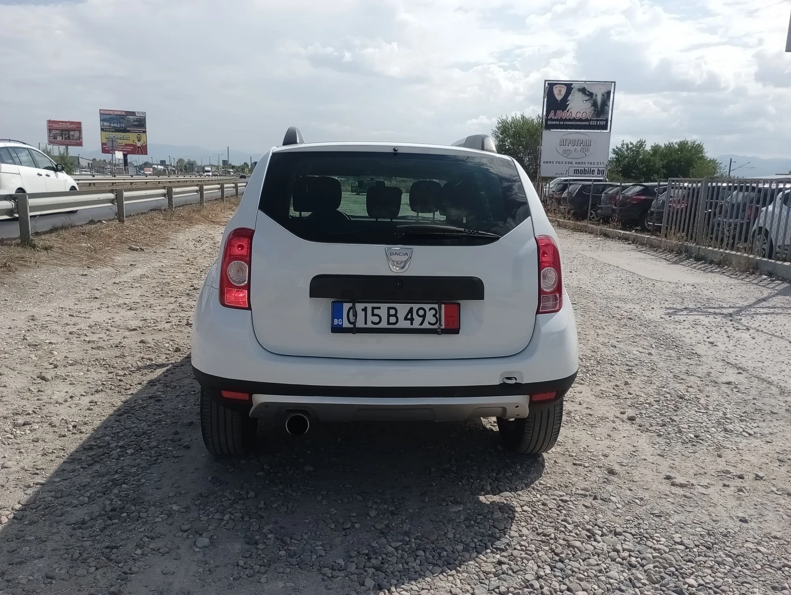 Dacia Duster 1.6, Италия, Евро 5 - изображение 5