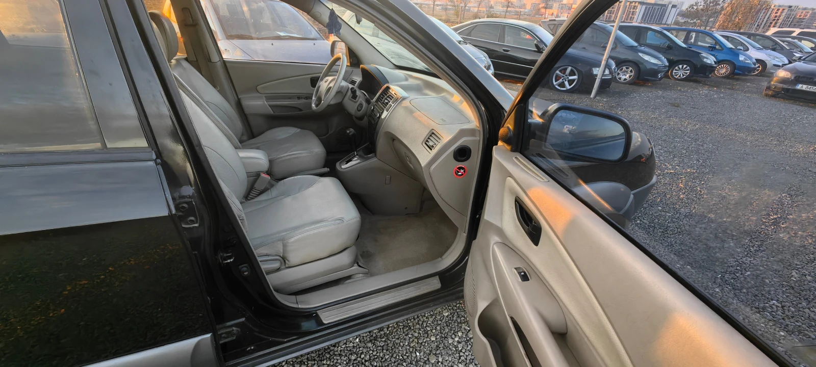 Hyundai Tucson 2.0TD 4x4 automat | Mobile.bg — изображение 11