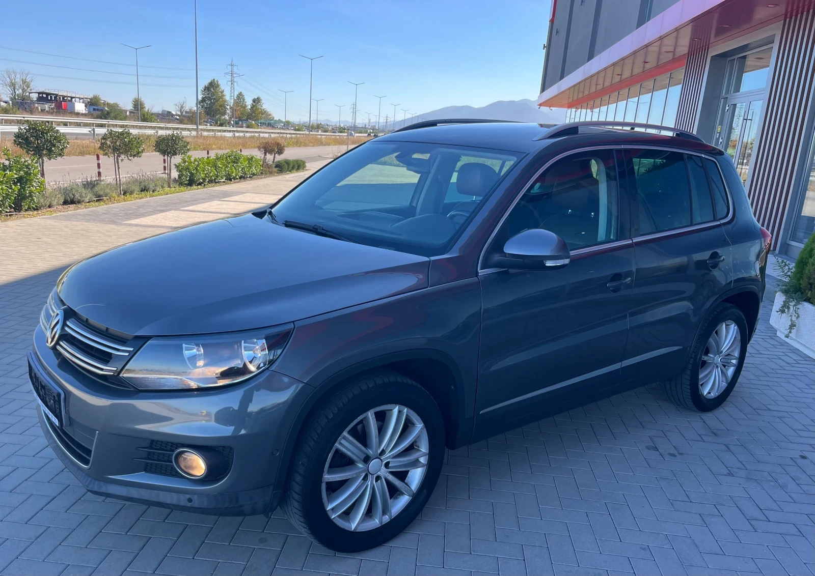 VW Tiguan 2.0TSI/ | Mobile.bg   1