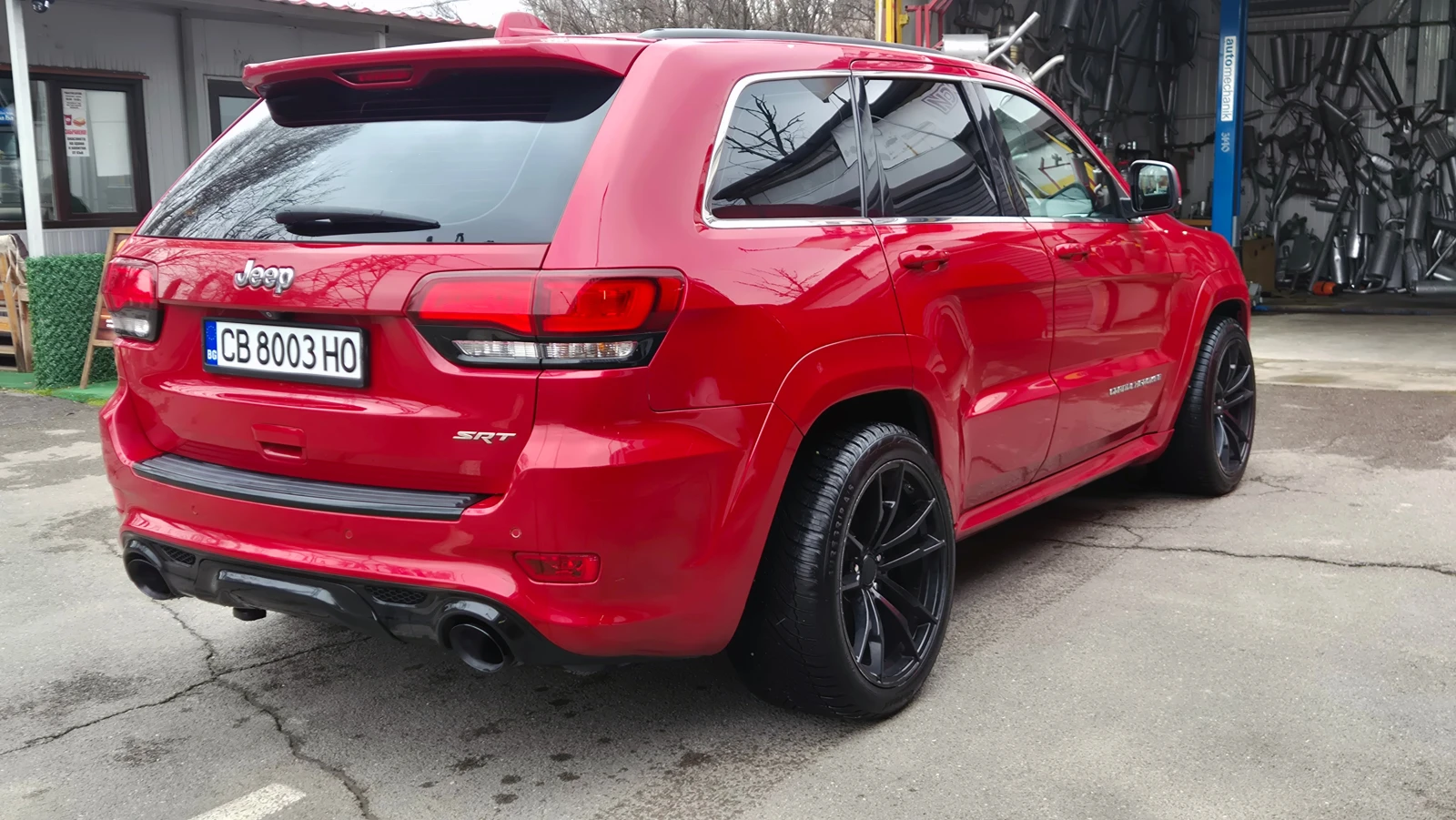 Jeep Grand cherokee SRT - изображение 5