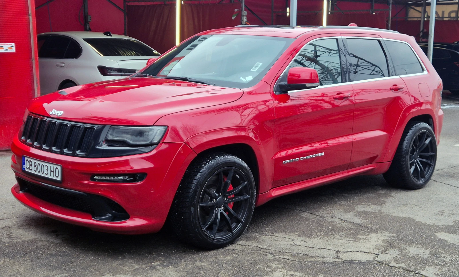 Jeep Grand cherokee SRT - изображение 3