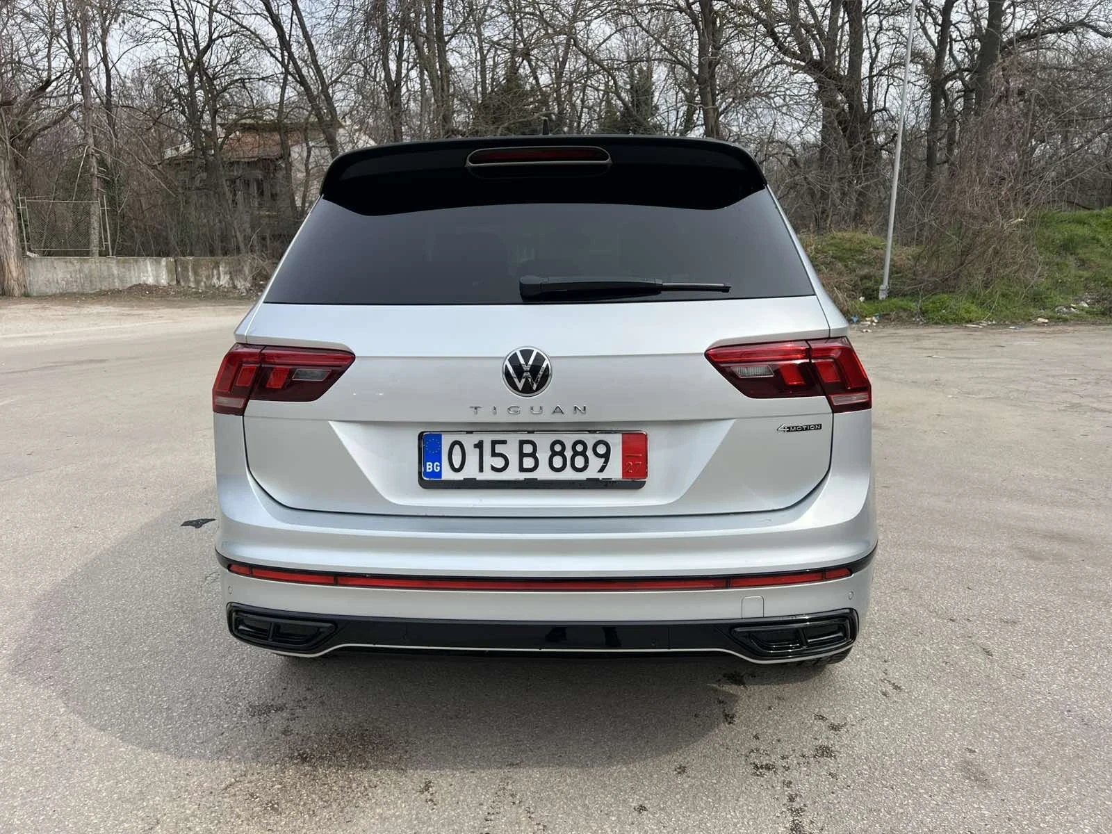 VW Tiguan 4 motion, R line, снимка 8 - Автомобили и джипове - 53659778