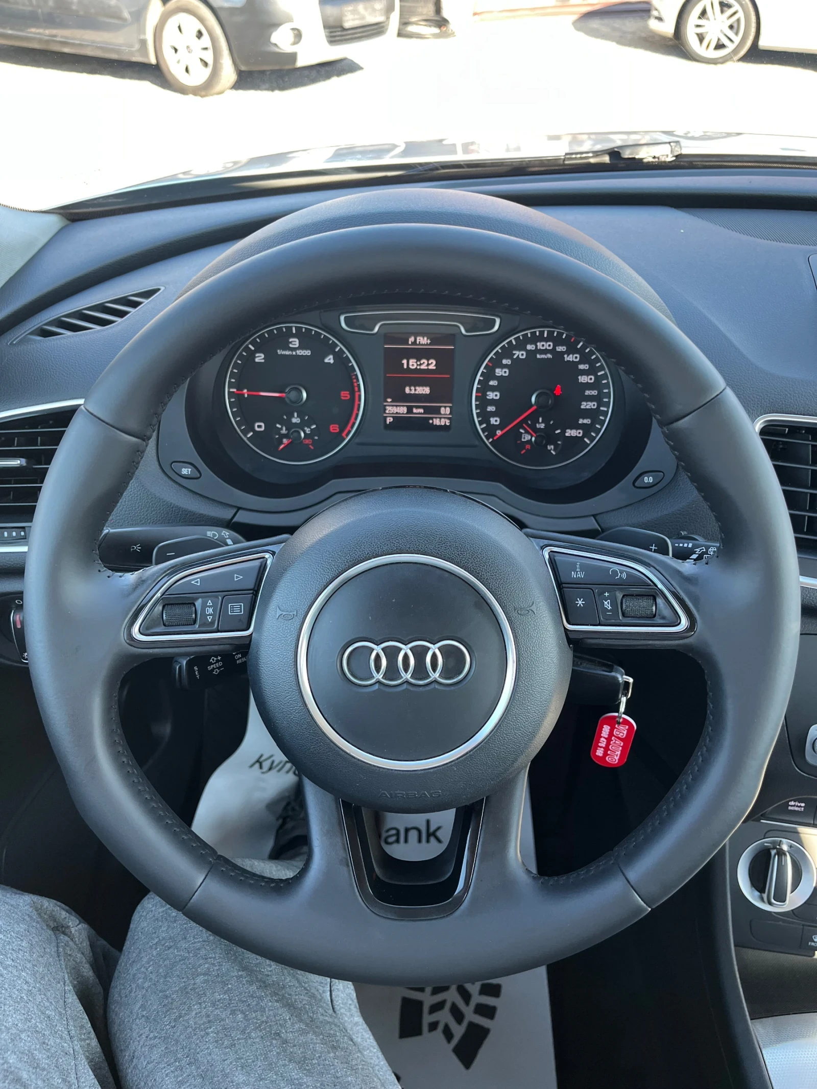 Audi Q3 Audi 2.0 TDI 177 Quattro, снимка 8 - Автомобили и джипове - 53736521