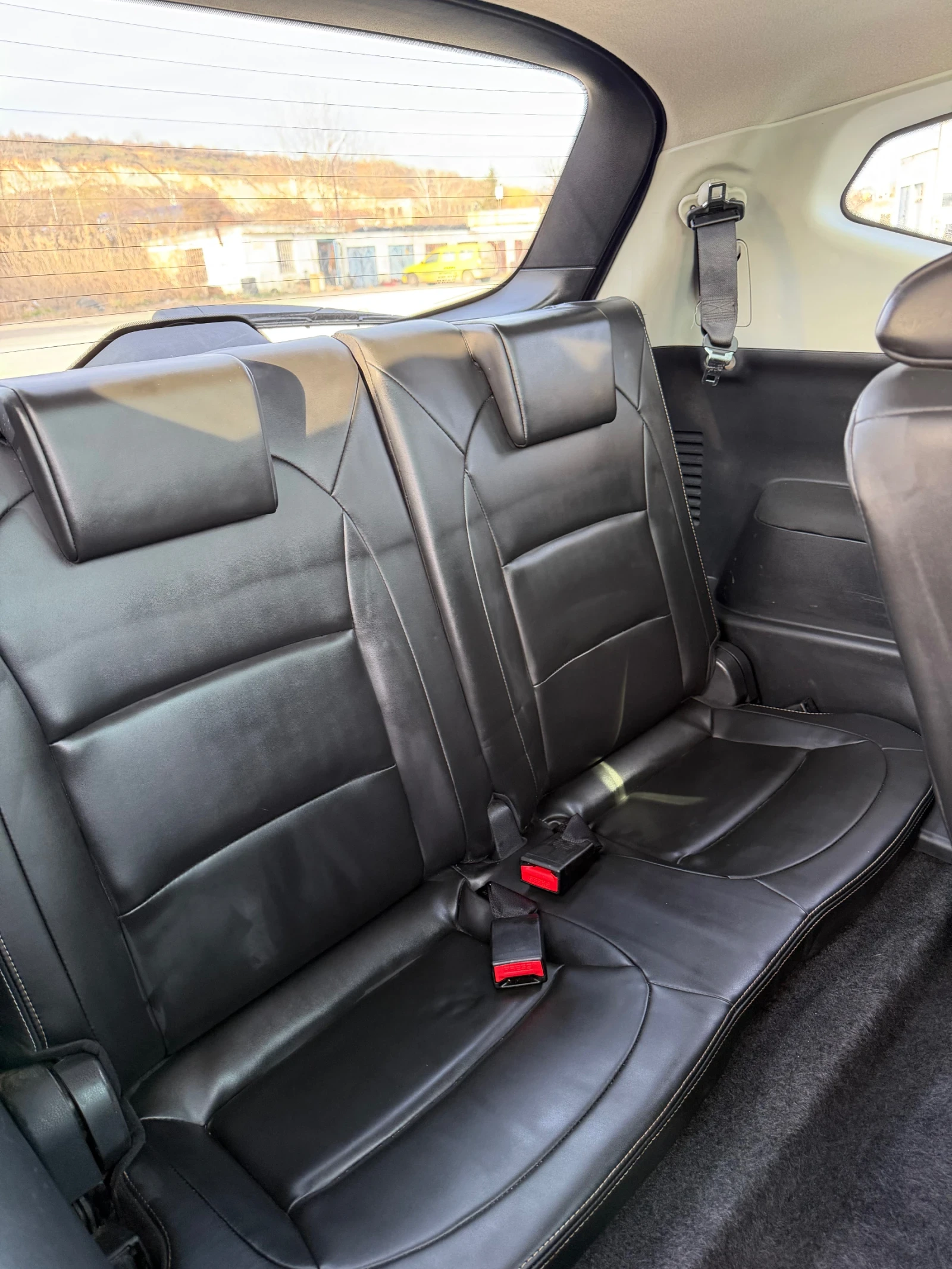 Nissan Qashqai 2.0D 4x4 7 МЕСТА, снимка 10 - Автомобили и джипове - 53806156