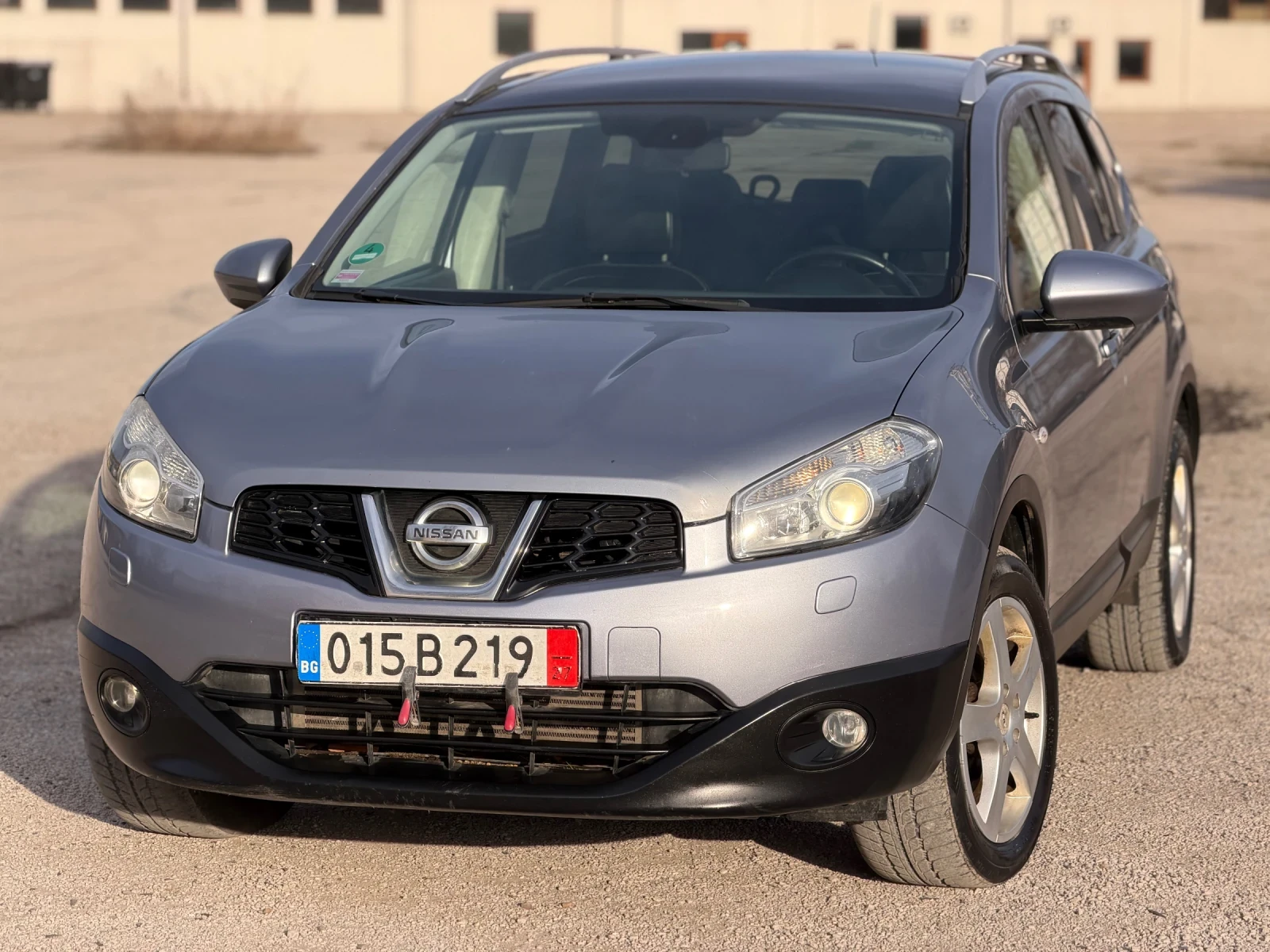 Nissan Qashqai 2.0D 4x4 7 МЕСТА