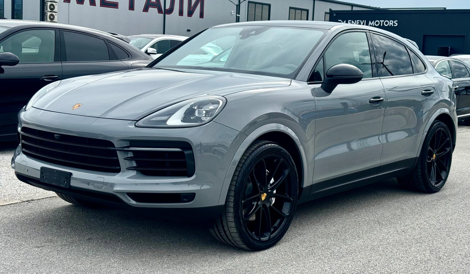 Porsche Cayenne Coupe plug in hybrid, снимка 3 - Автомобили и джипове - 54543359