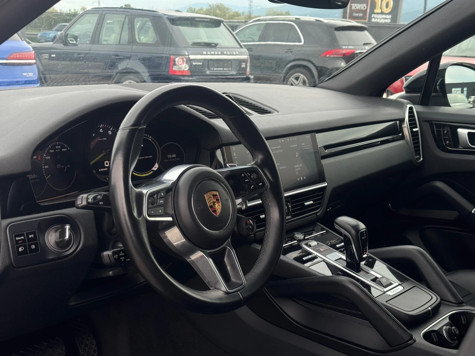 Porsche Cayenne Coupe plug in hybrid, снимка 8 - Автомобили и джипове - 54543359