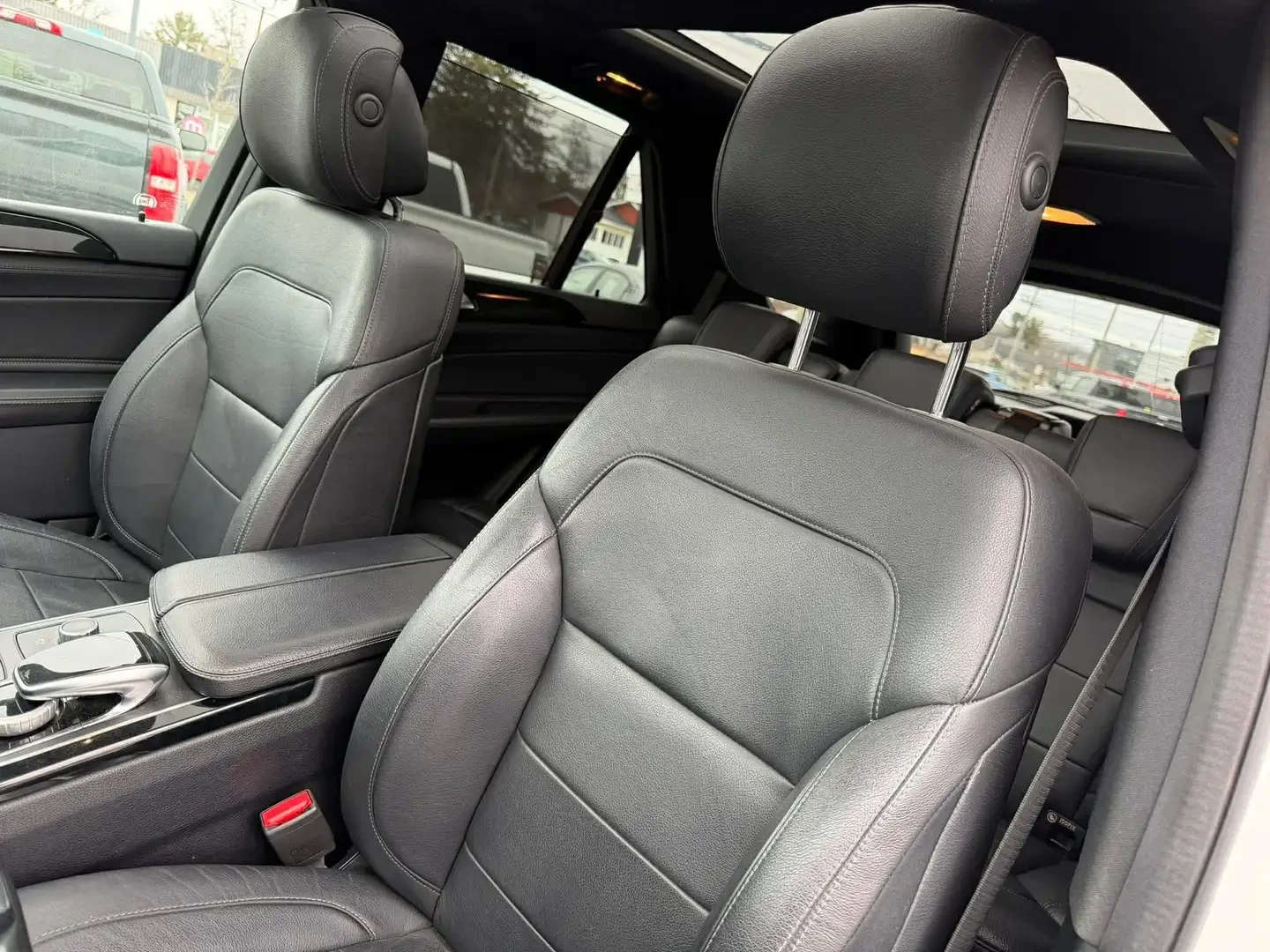 Mercedes-Benz GLE 550 4Matic V8, снимка 16 - Автомобили и джипове - 54887777