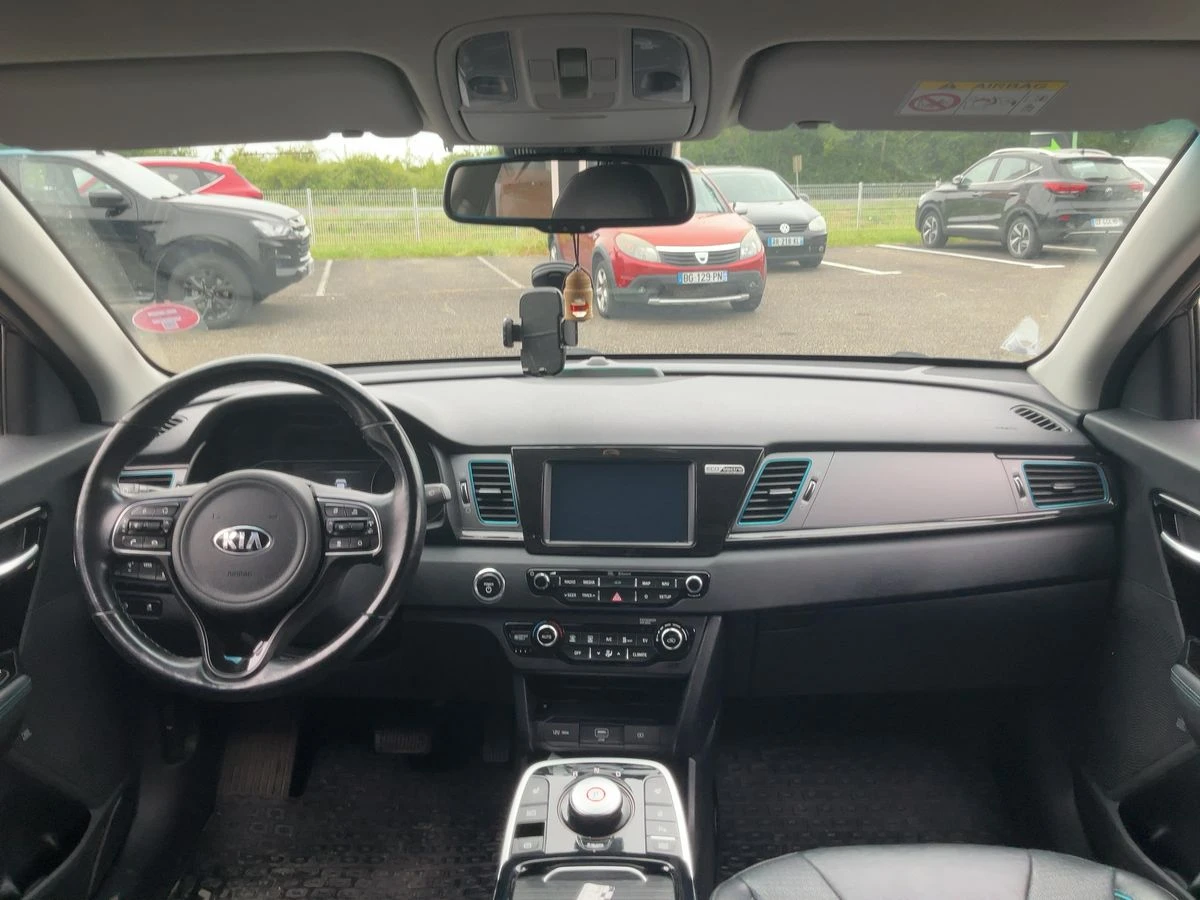 Kia Niro 64kw/204hp/Premium, снимка 7 - Автомобили и джипове - 55080055