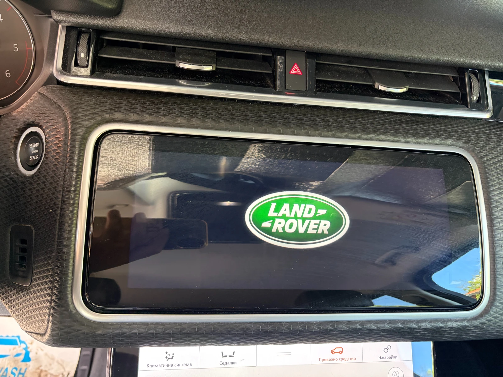 Land Rover Range Rover Velar D240 S, снимка 7 - Автомобили и джипове - 55429035