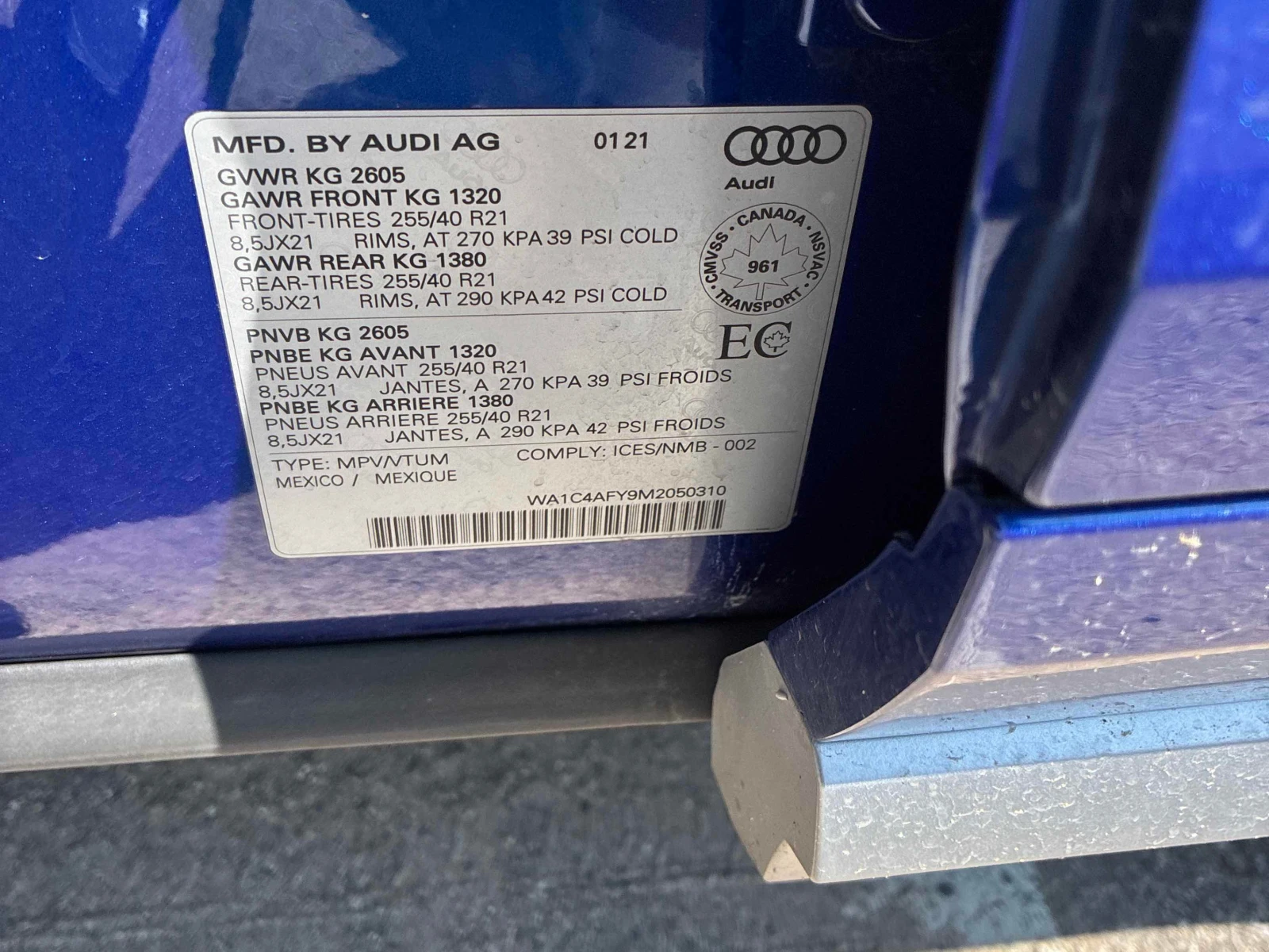 Audi SQ5  Technik / 360 / Distronic / B&O / Carfax, снимка 11 - Автомобили и джипове - 56149861