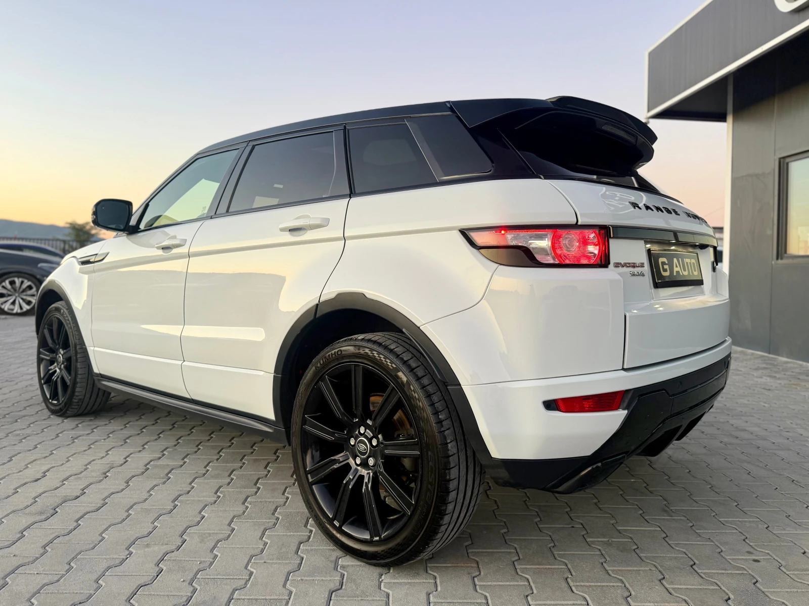 Land Rover Range Rover Evoque 2.2sd 4x4 Dynamic Собствен лизинг !!!, снимка 7 - Автомобили и джипове - 56575372