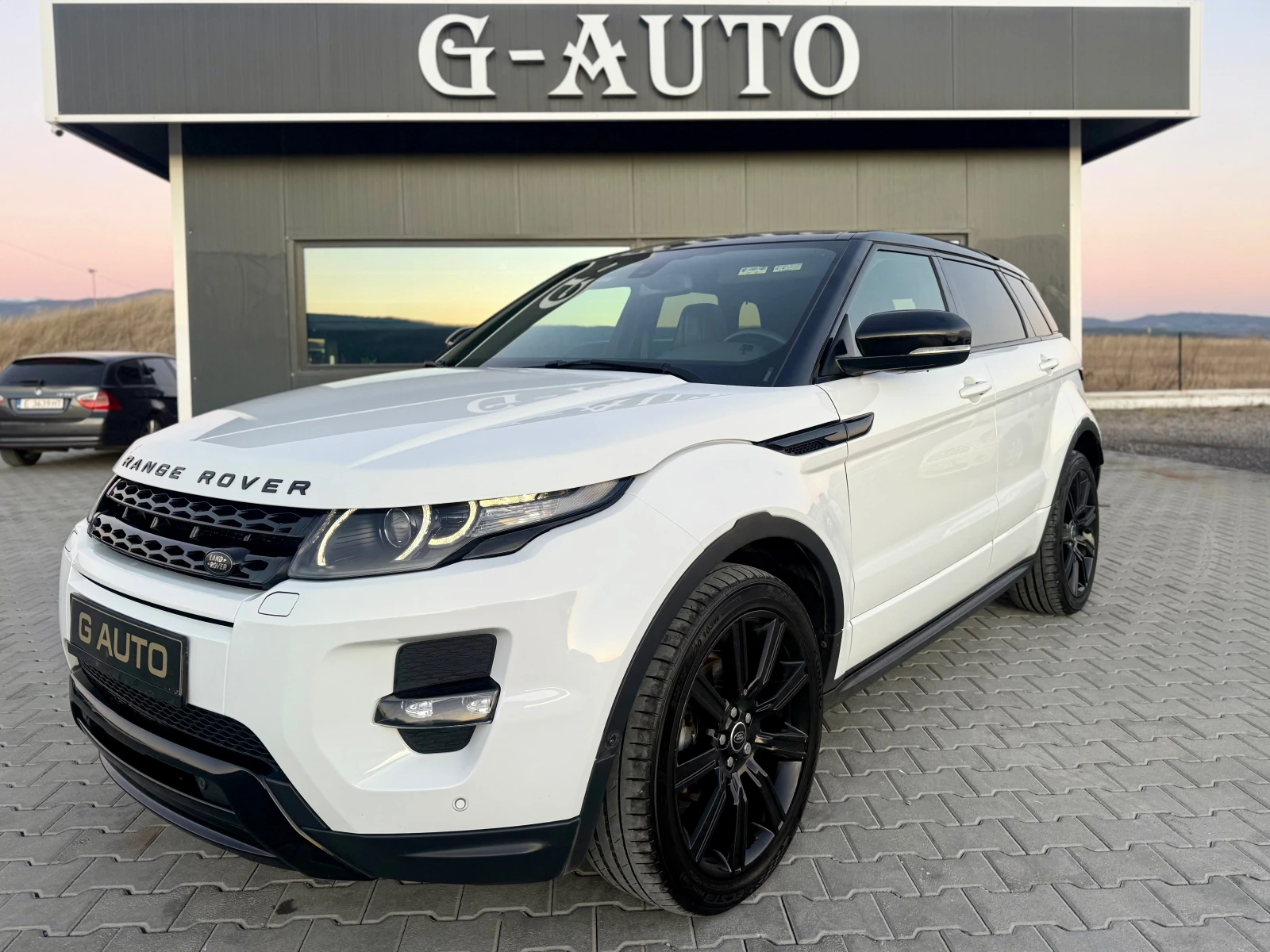 Land Rover Range Rover Evoque 2.2sd 4x4 Dynamic Собствен лизинг !!!