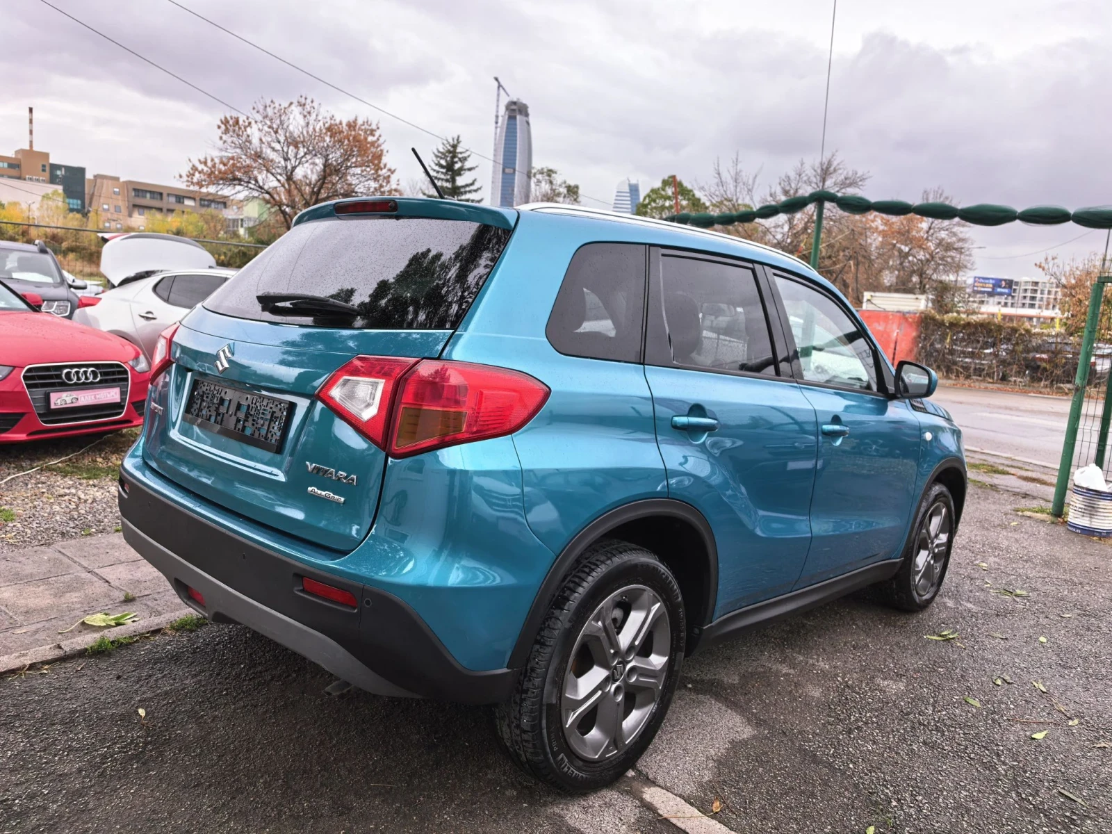 Suzuki Vitara 1.6 i 4WD, снимка 5 - Автомобили и джипове - 56746899