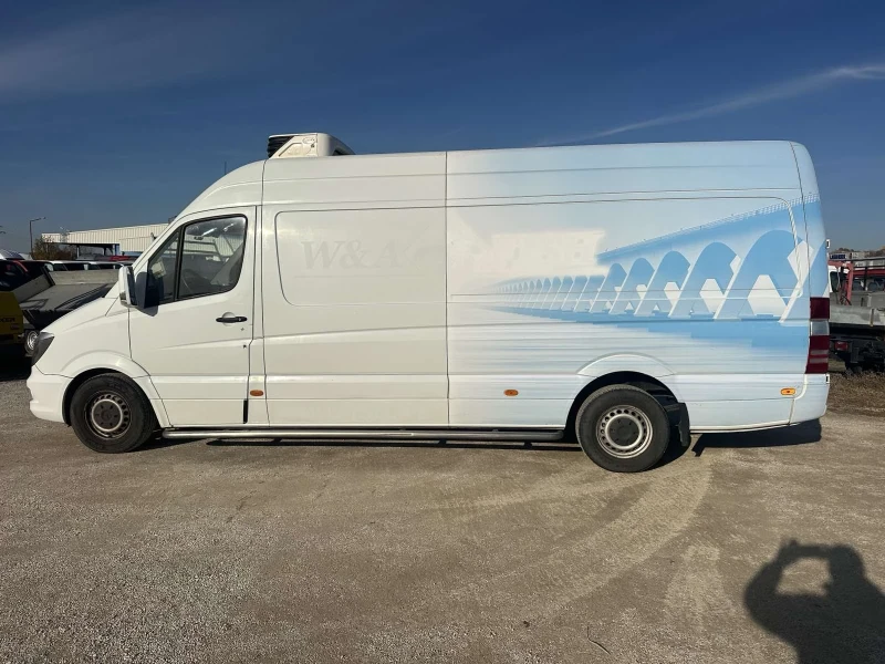 Mercedes-Benz Sprinter 313 Хладилен и на ток, снимка 8 - Бусове и автобуси - 48030656