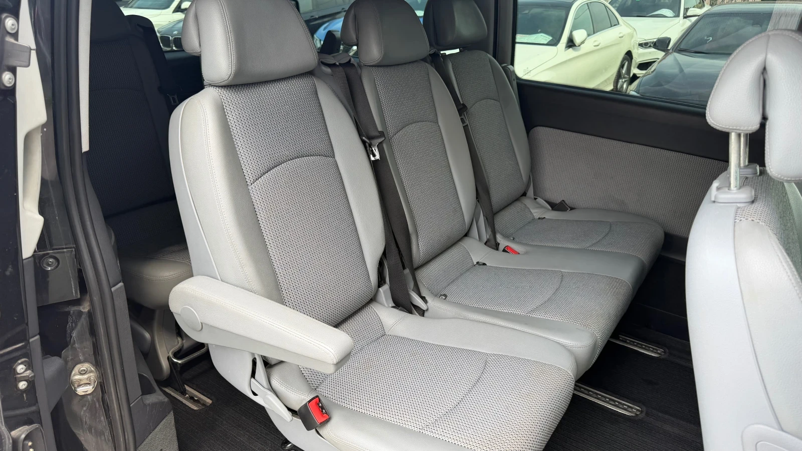 Mercedes-Benz Viano 2.2CDi, 4x4, ШВЕЙЦАРИЯ, снимка 10 - Бусове и автобуси - 54195313