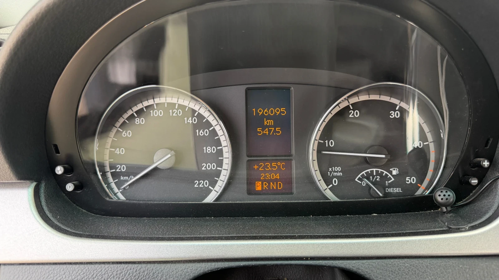 Mercedes-Benz Viano 2.2CDi, 4x4, ШВЕЙЦАРИЯ, снимка 15 - Бусове и автобуси - 54195313