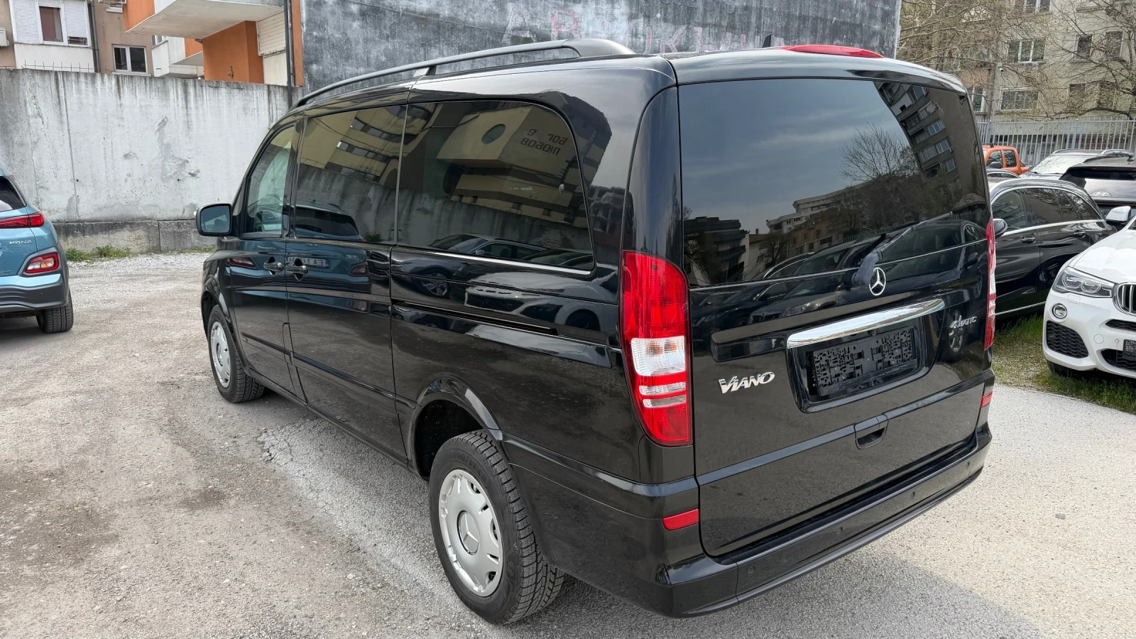 Mercedes-Benz Viano 2.2CDi, 4x4, ШВЕЙЦАРИЯ, снимка 5 - Бусове и автобуси - 54195313