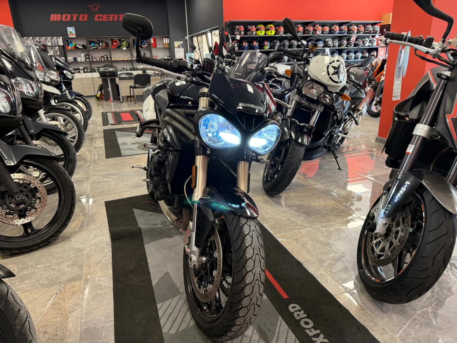 Triumph Speed Triple 1050S, снимка 1
