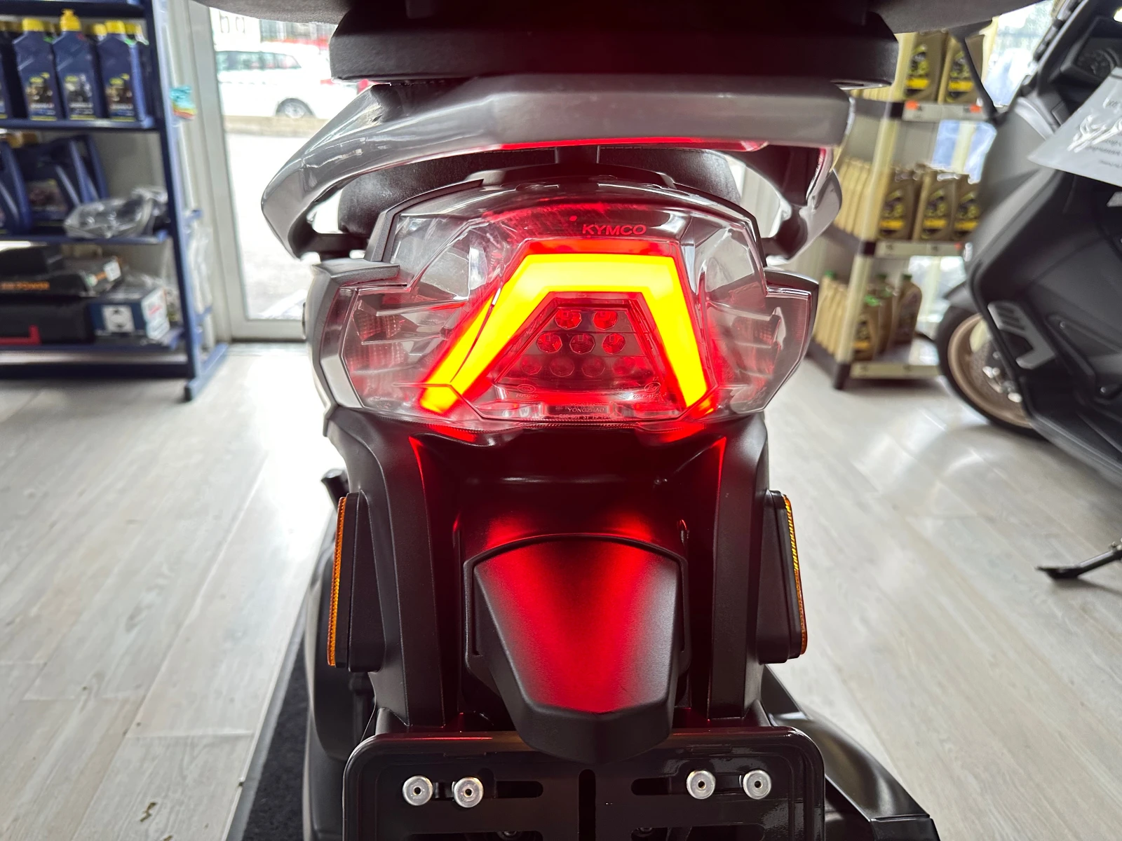 Kymco People S 200i ABS/LED 06.2021г. - изображение 5