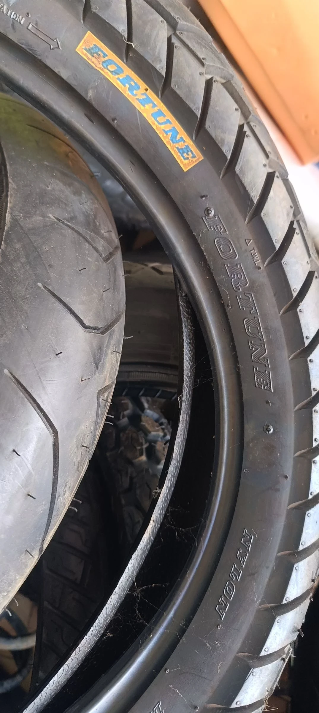 ���� 130/70R17 | Mobile.bg � ����������� 3