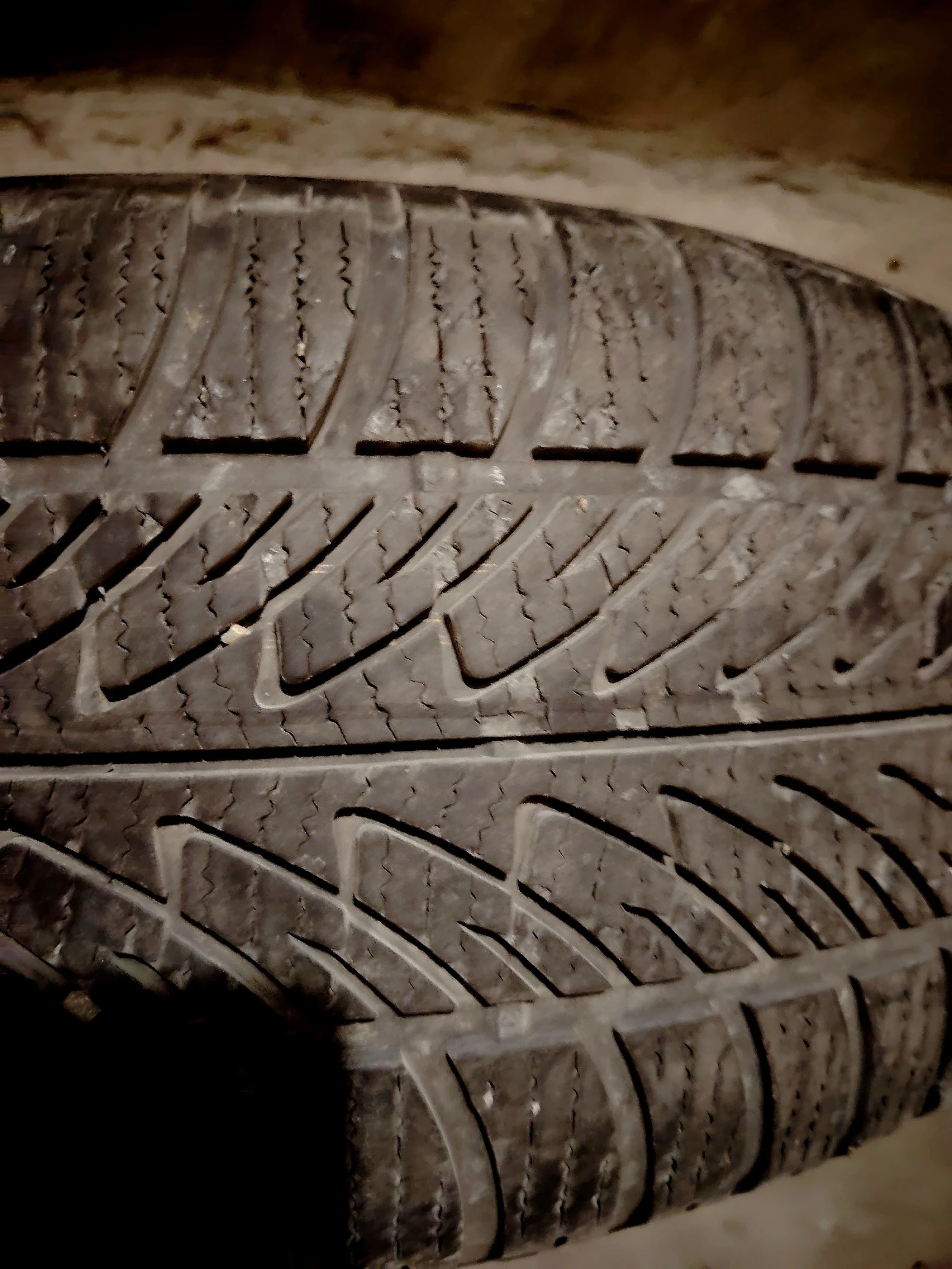 ���� 255/60R18 | Mobile.bg � ����������� 10