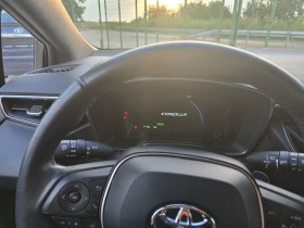 Toyota Corolla 1.8Hibrid TEAM DEUTSCHLAND, снимка 7