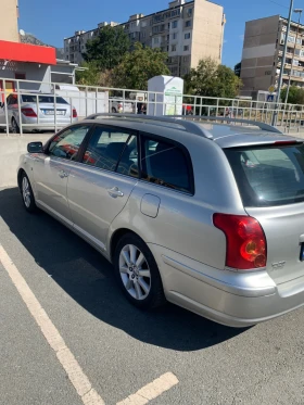 Toyota Avensis 1.8 129кс ГАЗ, снимка 5