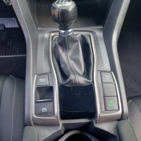 Honda Civic 1.0 VTEC Comfort Turbo | Mobile.bg    13