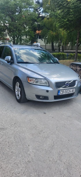 Обява за продажба на Volvo V50 6 ск. ~7 150 лв. - изображение 1