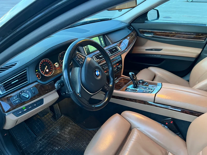 BMW 730 XD , снимка 12 - Автомобили и джипове - 46059567