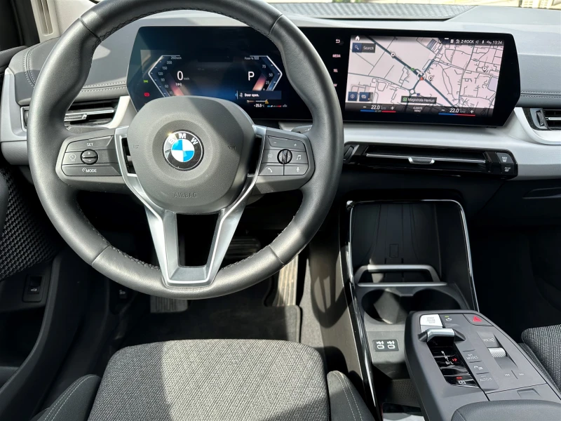 BMW 218 Актив Турър, снимка 6 - Автомобили и джипове - 49087623