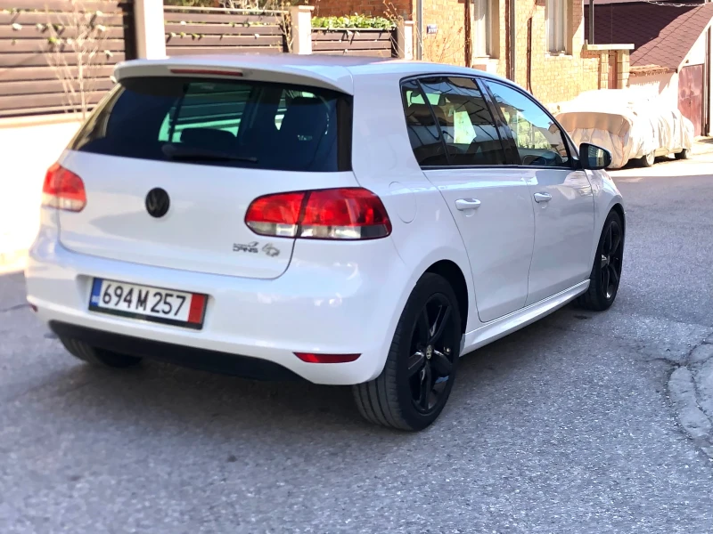 VW Golf GT 1.6TDI, снимка 4 - Автомобили и джипове - 49539158