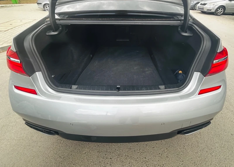BMW 750 M750 IX DRIVE, снимка 8 - Автомобили и джипове - 51684075