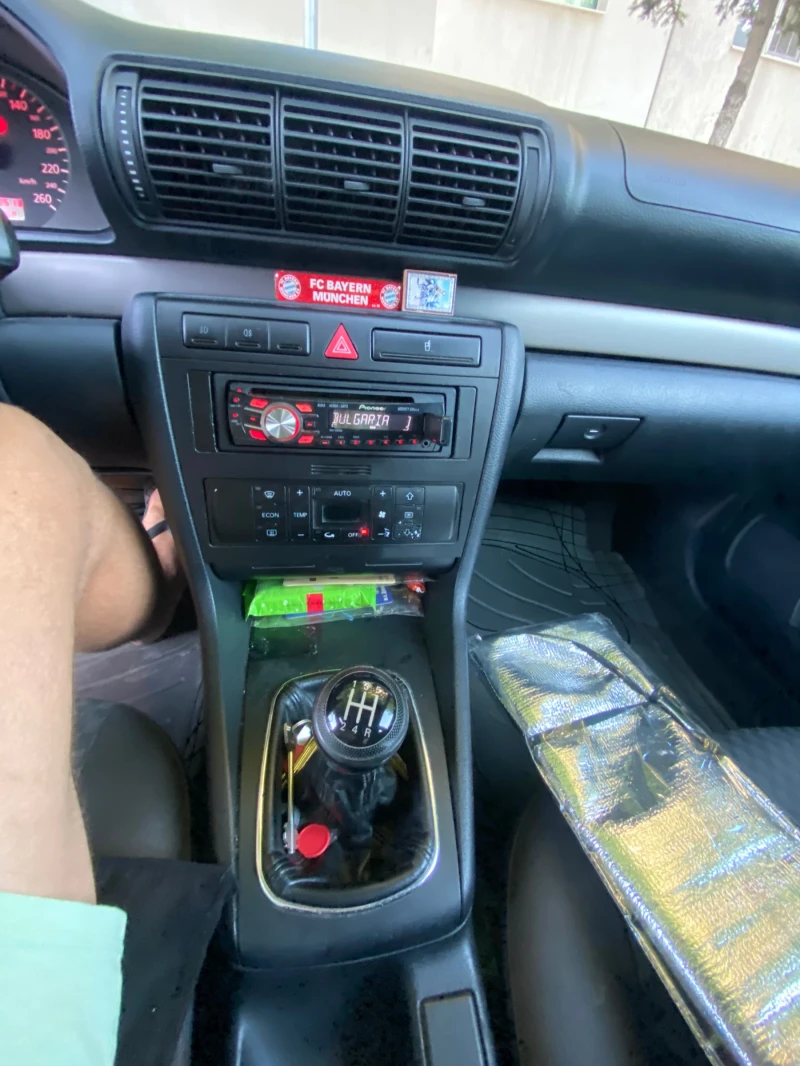 Audi A4, снимка 4 - Автомобили и джипове - 52344704