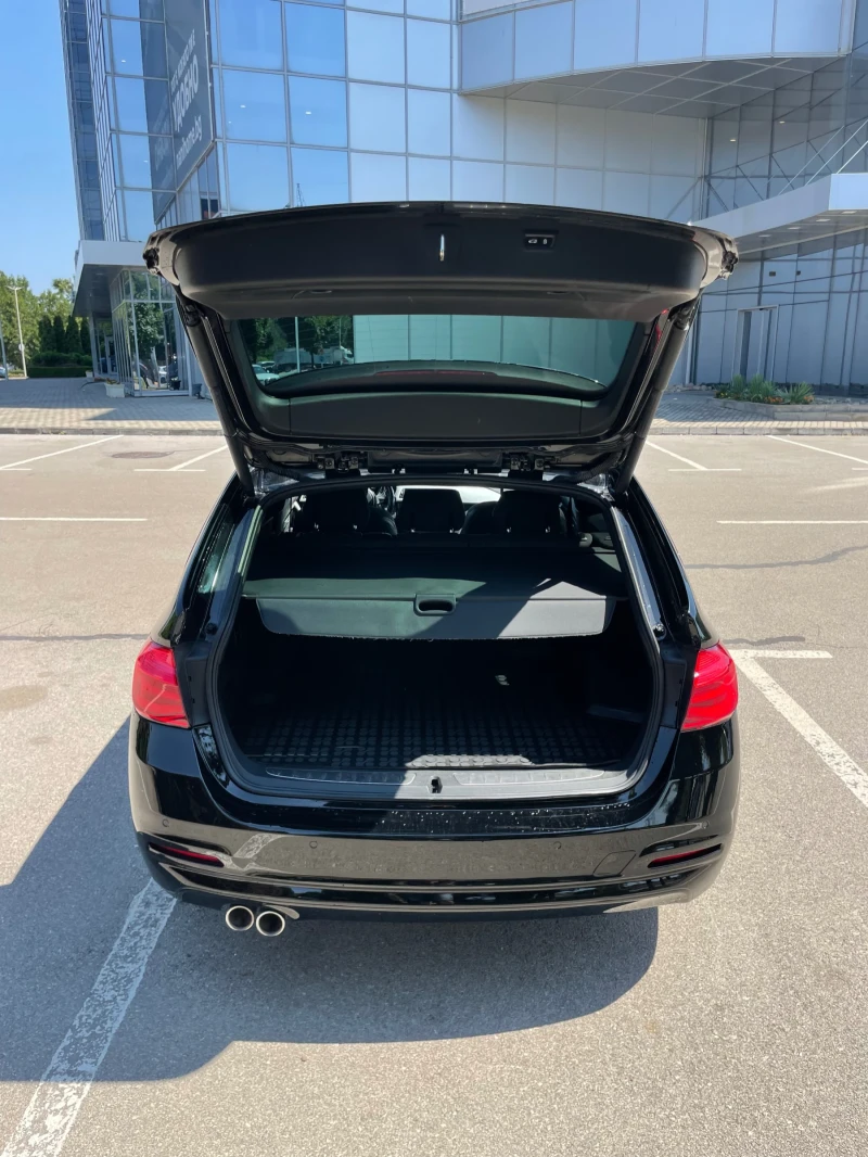 BMW 320, снимка 12 - Автомобили и джипове - 52308472