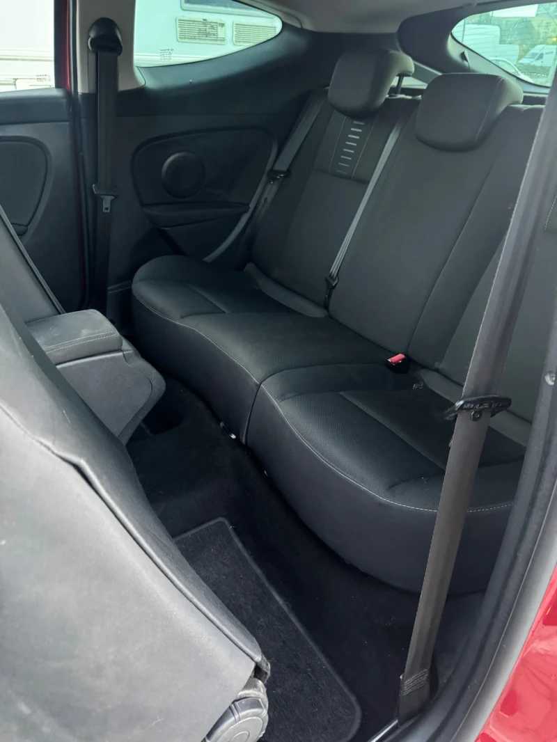 Renault Megane, снимка 8 - Автомобили и джипове - 52354912