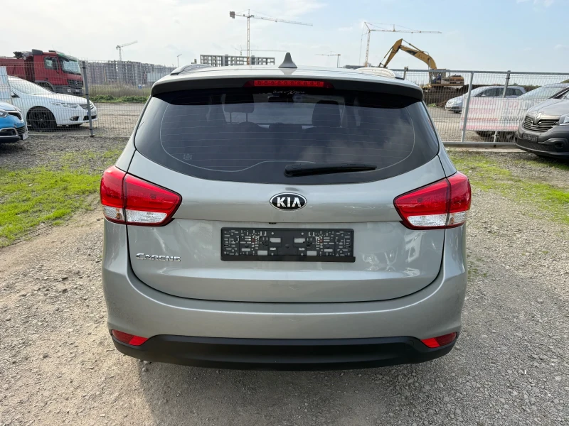 Kia Carens 2.0i CH Automat Navi 7m, снимка 5 - Автомобили и джипове - 52518900
