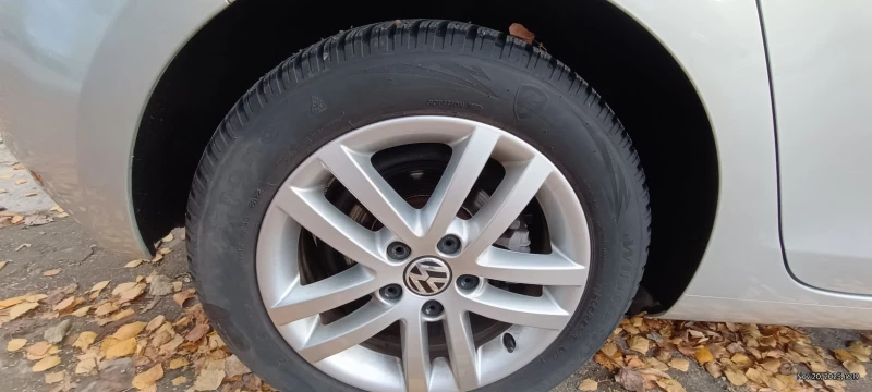 VW Golf, снимка 12 - Автомобили и джипове - 52614612