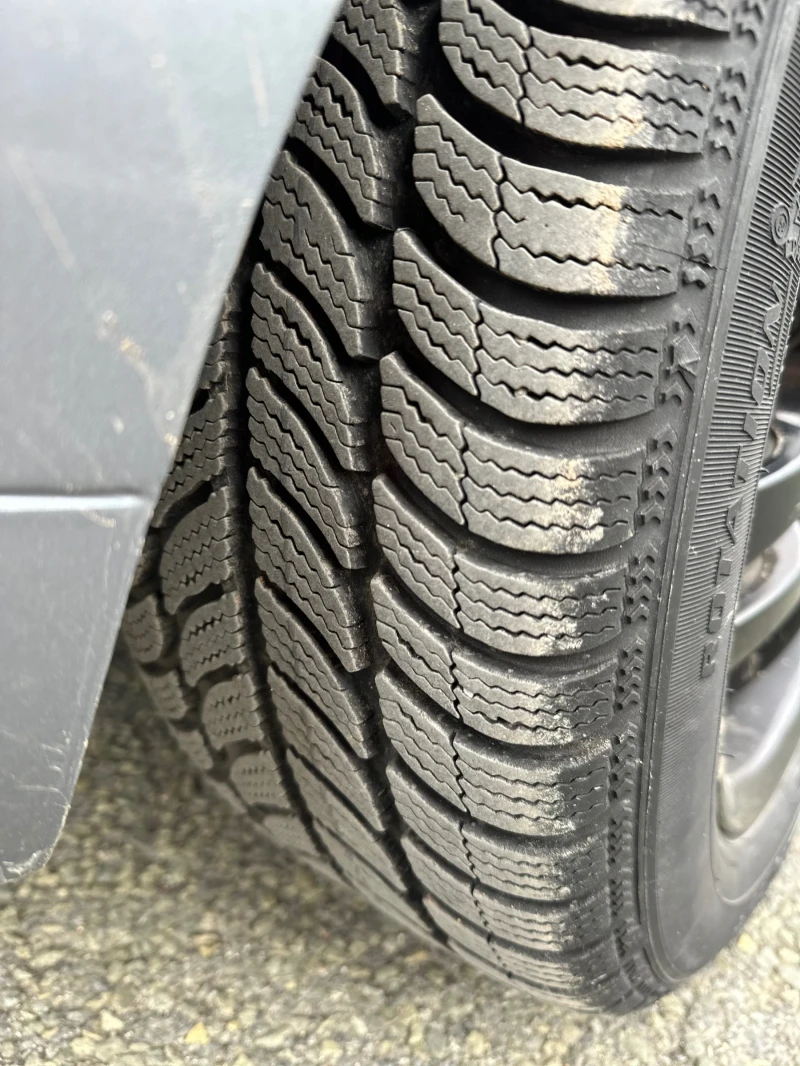 BMW 120 163кс е87, снимка 6 - Автомобили и джипове - 53445610