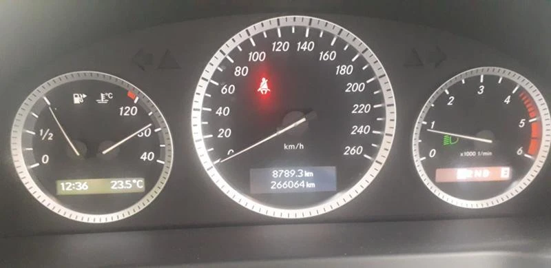 Mercedes-Benz C 250 204, снимка 7 - Автомобили и джипове - 38730890