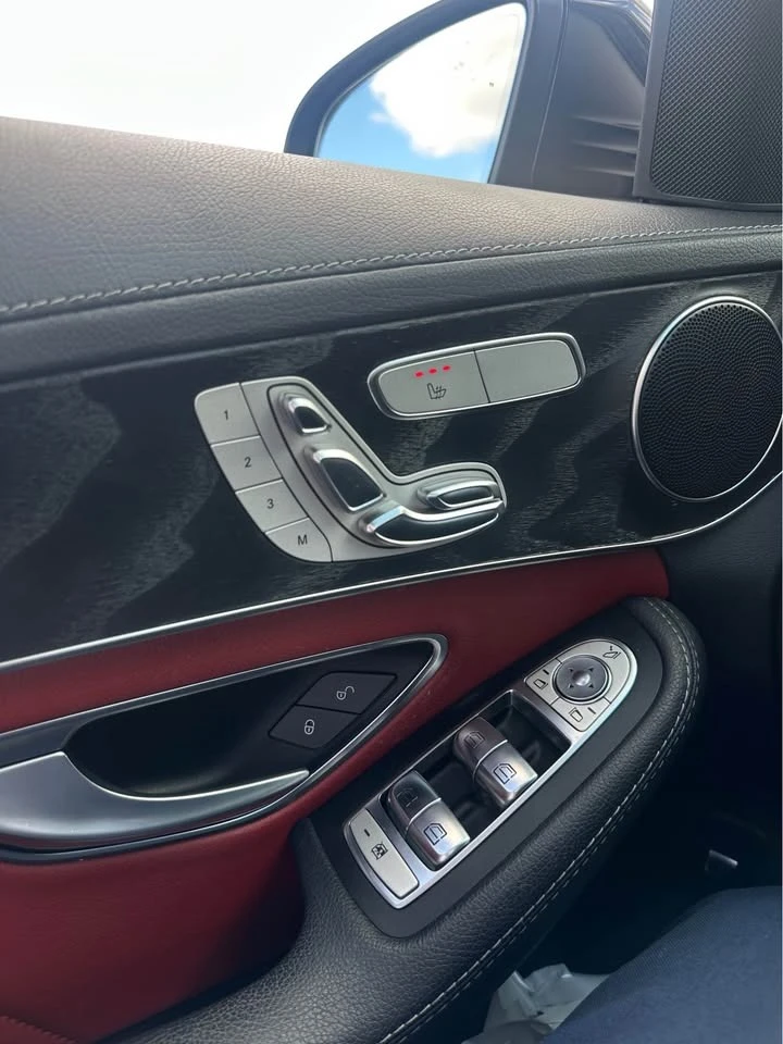 Mercedes-Benz C 300 4MATIC * * PREMIUM * * CARFAX * *  * *  | Mobile.bg   4