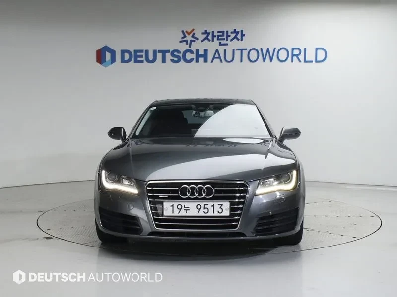 Audi A7 3.0TFSI* HUD* Distronic* ШИБИДАХ* NAVI