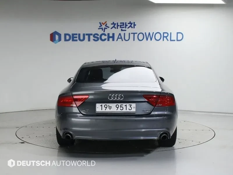 Audi A7 3.0TFSI* HUD* Distronic* ШИБИДАХ* NAVI, снимка 2 - Автомобили и джипове - 55309600