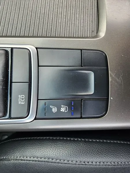Kia K5 2.0 Lpi Deluxe, снимка 13 - Автомобили и джипове - 56355283