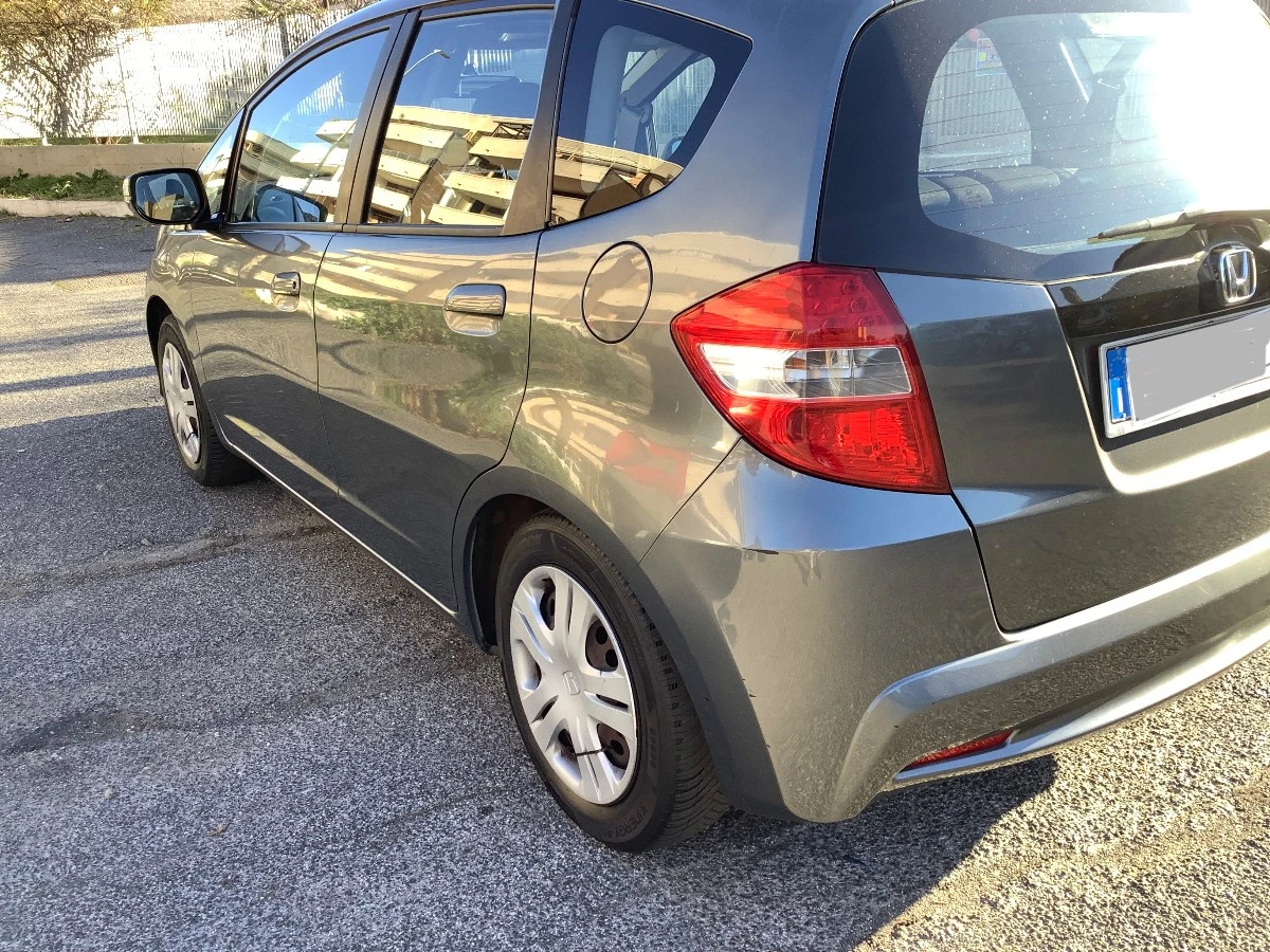 Honda Jazz 1.4 GPL - изображение 2