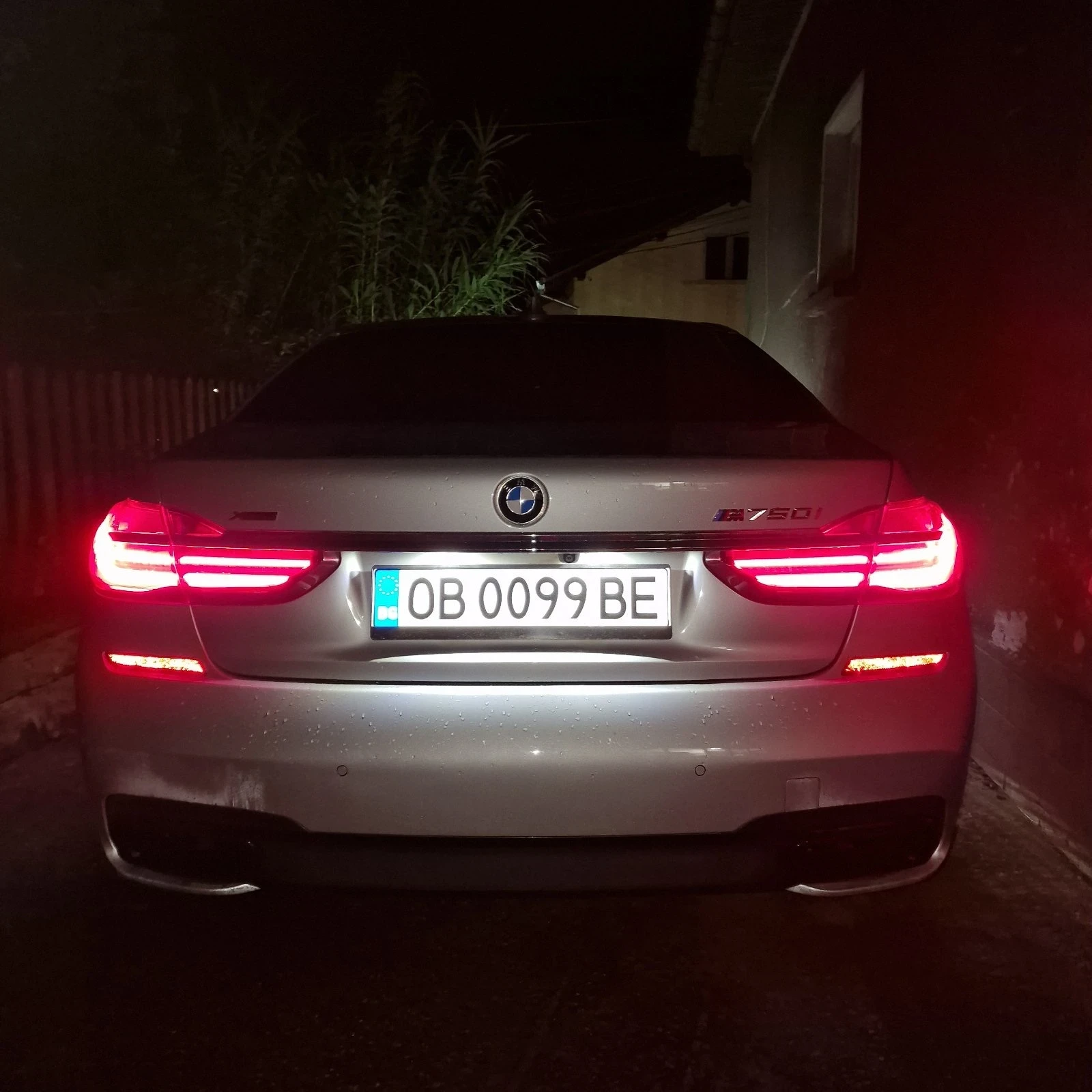 BMW 750 M750 IX DRIVE | Mobile.bg   16