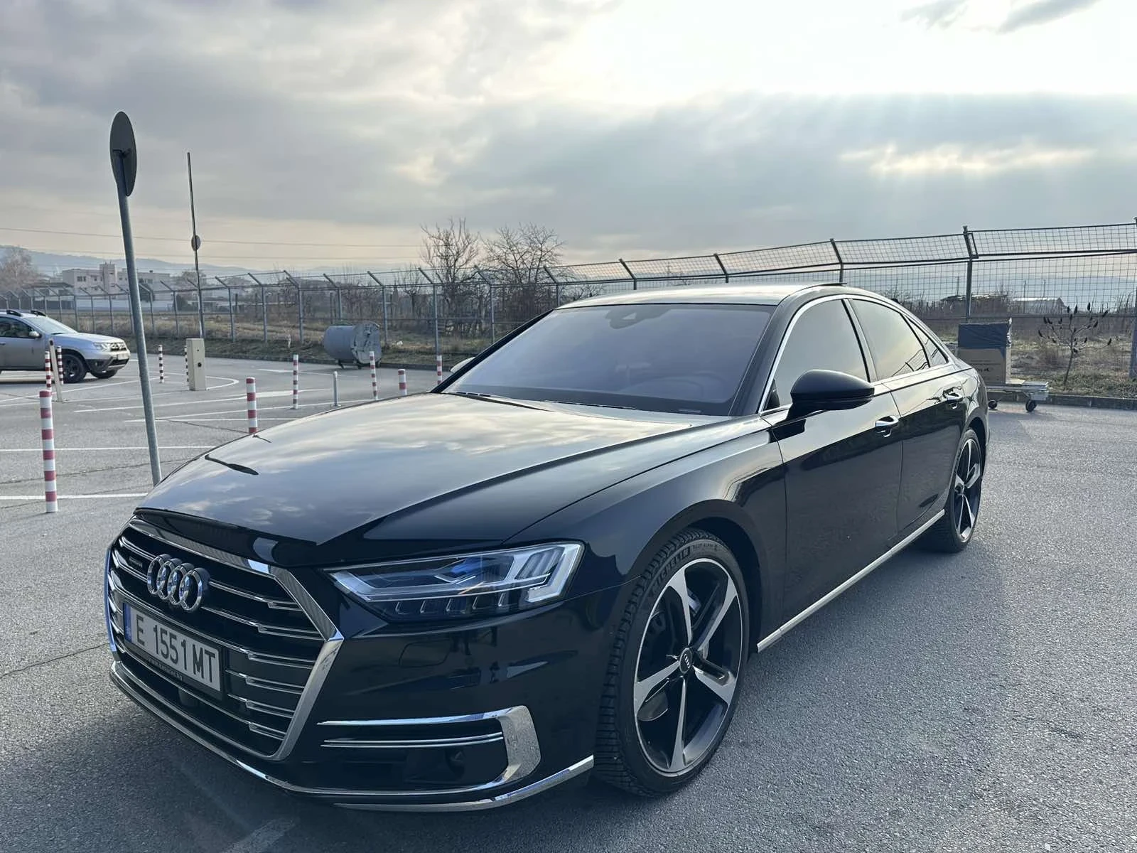 Audi A8 5.0 TFSI - изображение 6